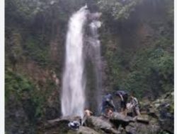Cocok Untuk Healing! 7 Rekomendasi Wisata Air Terjun di Kabupaten Tanggamus