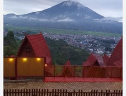3 Rekomendasi Penginapan di Kabupaten Kerinci Dengan View Gagahnya Gunung Kerinci