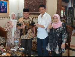 Bertemu Sultan Sekala Brak, Calon Bupati Tanggamus H. Moh. Saleh Asnawi Bertekad Membangun Tanggamus Melalui Program Pelestarian Budaya