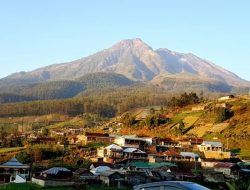 Dibalik Gunung Lawu yang Menjulang Megah Menyimpan Sejuta Misteri Yang Belum Terpecahkan Kisah Para Dewa dan Bidadari
