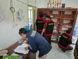 Cabjari Talang Padang Geledah Kantor Pekon Tanjungsari