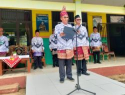 Camat Gunung Alip Pimpin Upacara Peringatan HUT PGRI Ke- 79 dan HGN Tahun 2024 di Kecamatan Gunung Alip