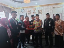 Dapat Medali Emas, Pj Bupati Tanggamus : Olahraga Pencak Silat Akan Jadi Kegiatan Ekstrakurikuler di Sekolah