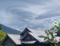 Viral Kemunculan Awan Lenticularis di Gunung Tanggamus, Begini Penjelasan BMKG Lampung 