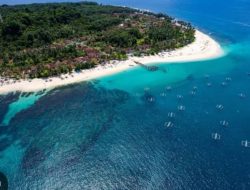5 Pantai Terindah di Pesisir Barat Lampung, Cocok untuk Liburan Akhir Tahun Bareng Keluarga