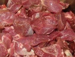 Persediaan Lancar! Harga Daging Sapi di Tanggamus Masih Tinggi