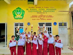 Kecil-kecil Cabe Rawit, Siswa-siswi MI Raden Intan Wonodadi Raih 9 Piala Lomba Galaksi 5 di Pesawaran