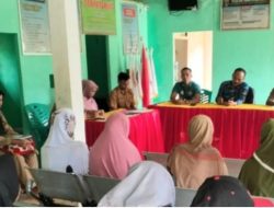 Pekon Sampang Turus Salurkan BLTDD dan Insentif Guru Ngaji