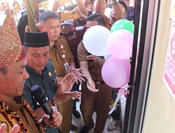 Permudah Layanan Masyarakat, Pemkab Tanggamus Launching Loket Pelayanan Adminduk dan Mesin ADM di Kecamatan Cukuh Balak